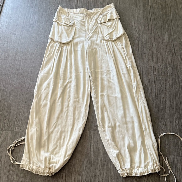 Oli & Hali Pants - Oli & Hali Cream Pants NWT